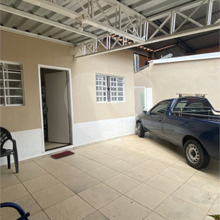 Casa à venda com 3 quartos, sendo 1 suíte, em Vila Maria Helena, Indaiatuba, SP