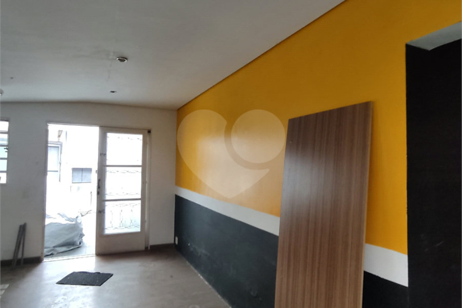 Sobrado à venda ou para alugar com 2 quartos, sendo 1 suíte, em Parada Inglesa, São Paulo, SP