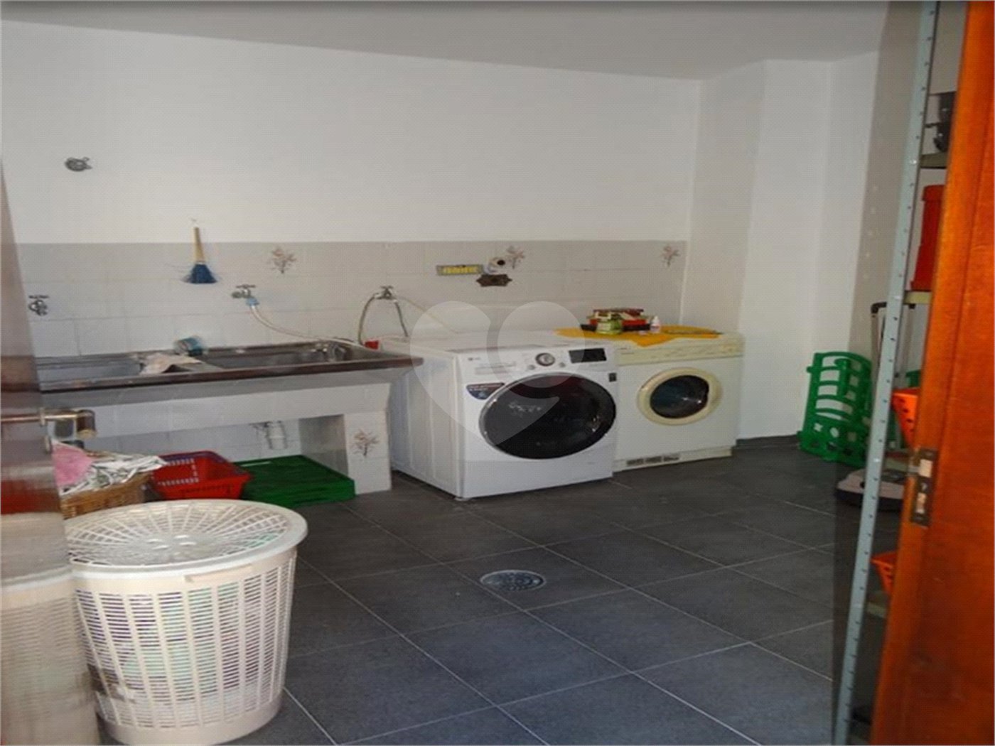 Casa à venda com 6 quartos, sendo 2 suítes, em Jardim França, São Paulo, SP