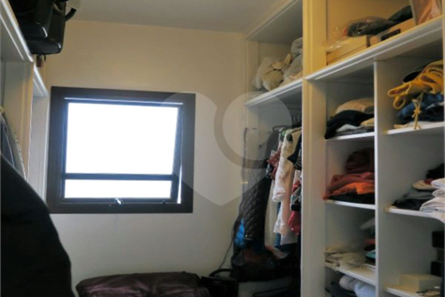 Apartamento à venda com 4 quartos, sendo 3 suítes, em Vila Sônia, São Paulo, SP