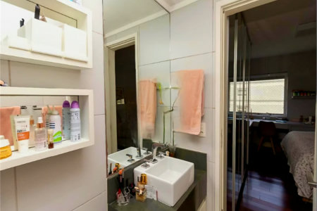 Apartamento à venda com 3 quartos, sendo 2 suítes, em Pinheiros, São Paulo, SP