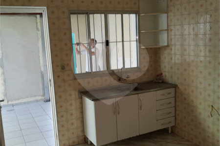 Casa à venda com 3 quartos, sendo 1 suíte, em Bosque dos Eucaliptos, São José dos Campos, SP