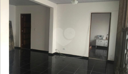 Casa à venda com 3 quartos em Vila Gustavo, São Paulo, SP