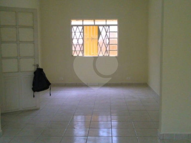 Sobrado à venda com 3 quartos em Santana, São Paulo, SP