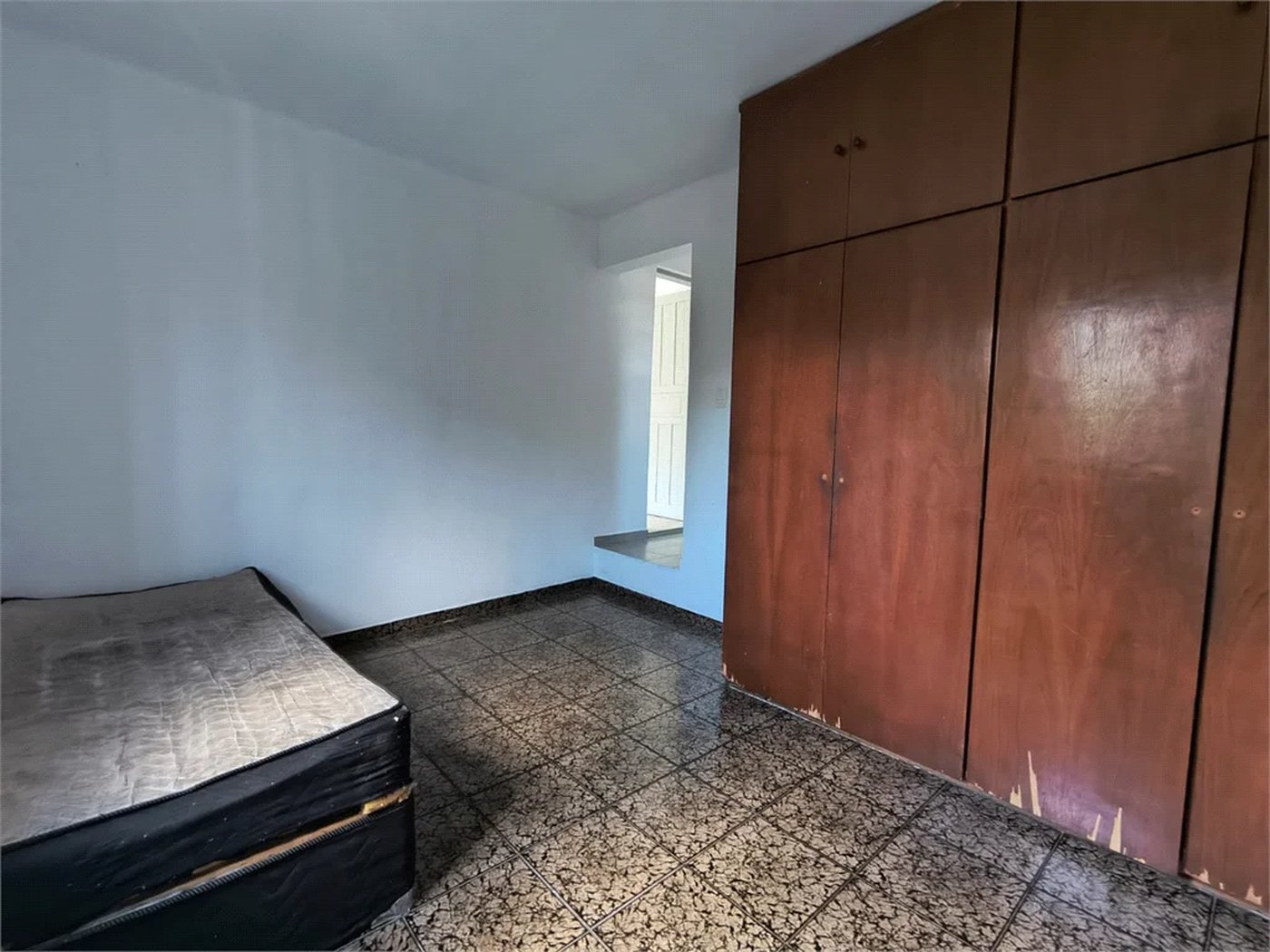 Casa à venda com 2 quartos em Jardim Pinheiros, São Paulo, SP