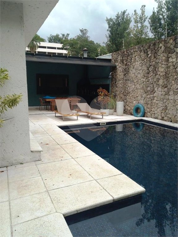 Casa à venda com 4 quartos, sendo 3 suítes, em Vila Tramontano, São Paulo, SP