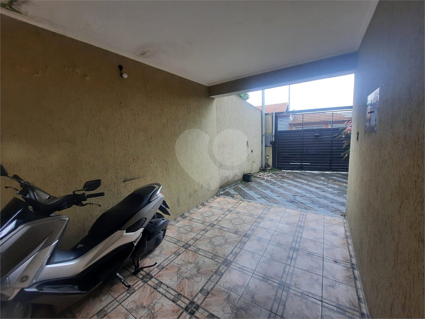 Casa à venda com 3 quartos, sendo 1 suíte, em Parque Santo Antônio, Guarulhos, SP
