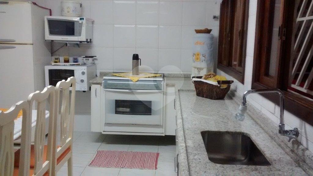 Sobrado à venda com 4 suítes em Parque Renato Maia, Guarulhos, SP