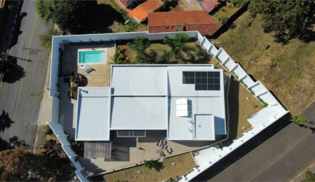 Casa à venda com 4 quartos, sendo 3 suítes,  no Centro, Águas da Prata, SP