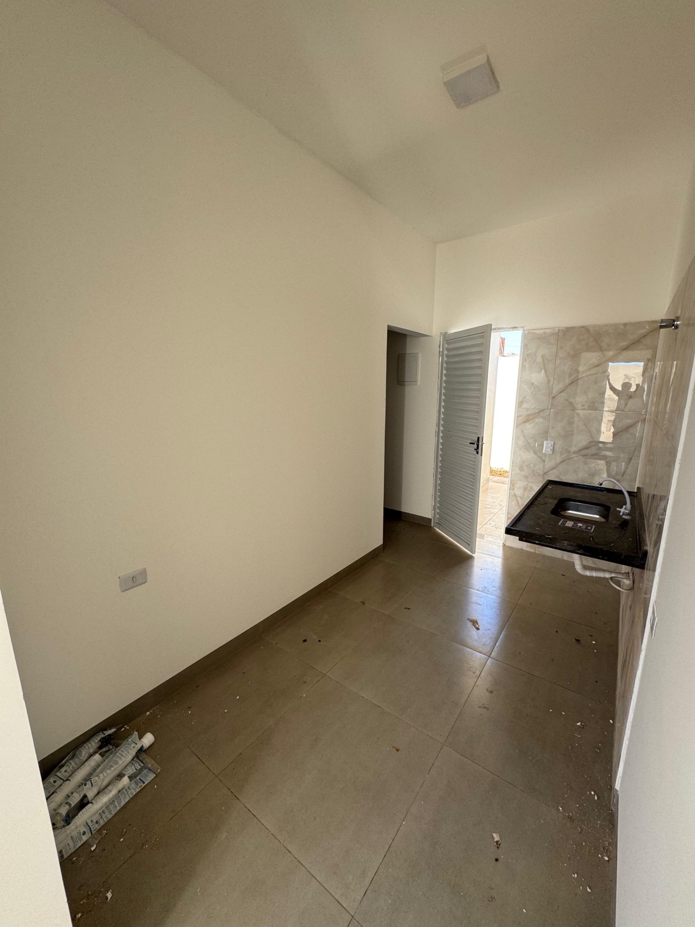 Casa à venda com 2 quartos em Nova Tres Lagoas, Três Lagoas, MS