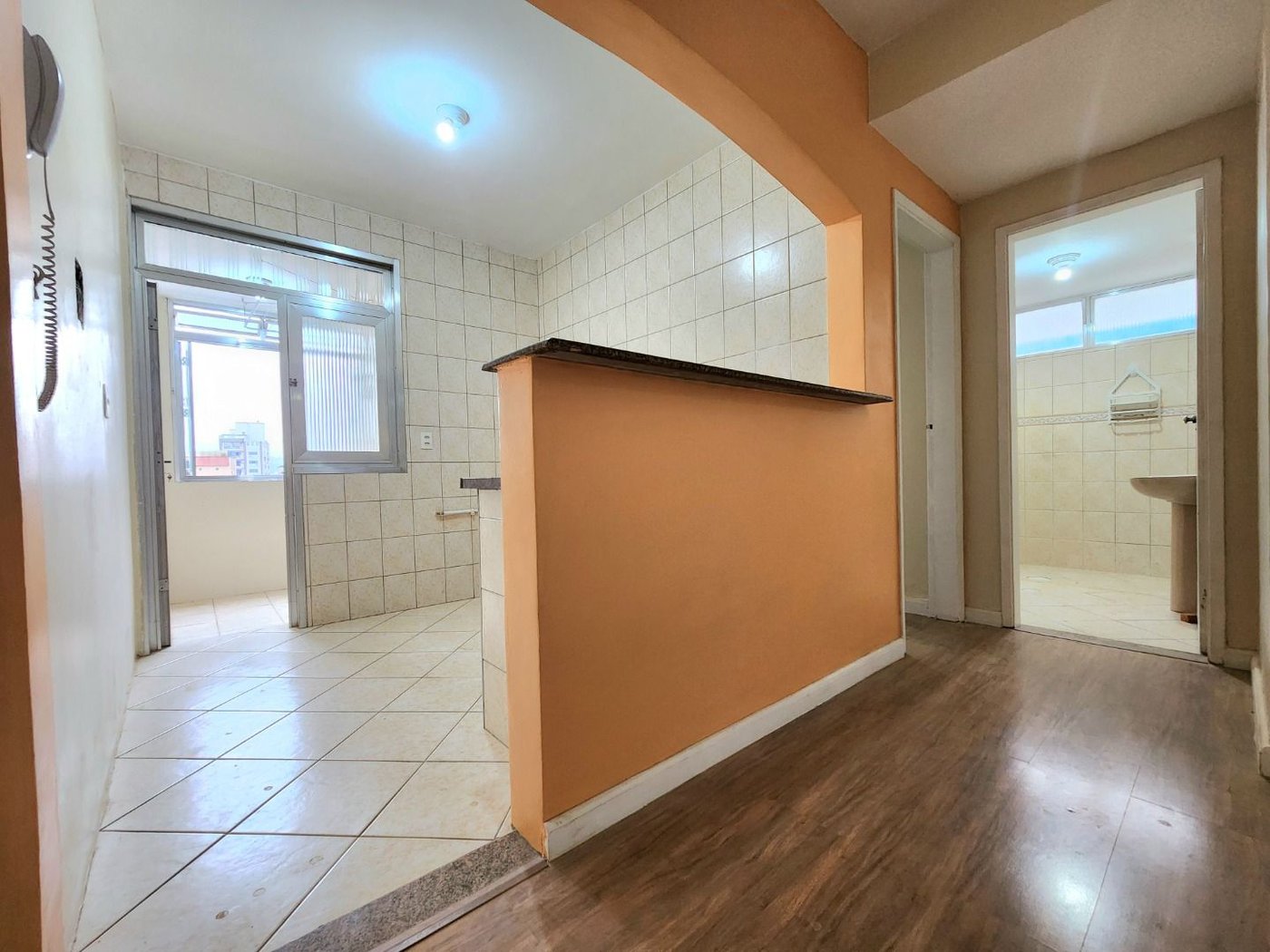 Apartamento próximo da praia com 1 dormitório, 2 banheiros à venda, 55 m² por R$ 420.000 - Pompéia - Santos/SP