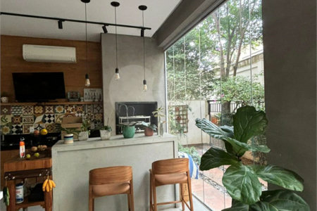 Apartamento Garden na Mooca de 322m² com 3 suítes e 5 vagas.