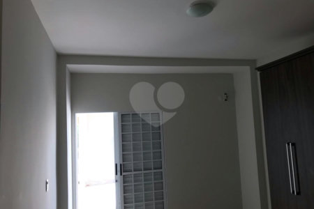 Sobrado à venda com 3 quartos, sendo 1 suíte,  em Jardim Chapadão, Campinas, SP