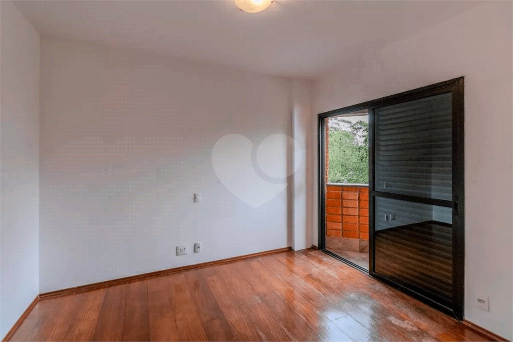 Apartamento à venda com 4 quartos, sendo 2 suítes, em Paraíso do Morumbi, São Paulo, SP