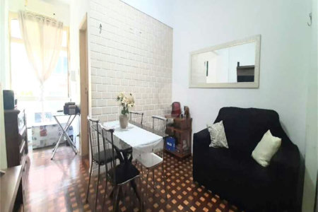 Apartamento à venda com 2 quartos em Copacabana, Rio de Janeiro, RJ