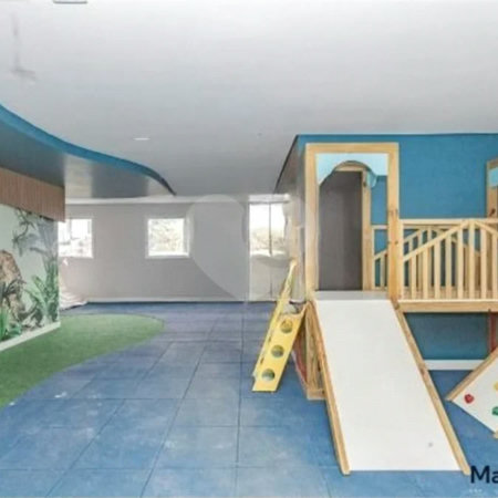 Apartamento com 38m², 2 dormitórios, à venda no Parque Bristol.