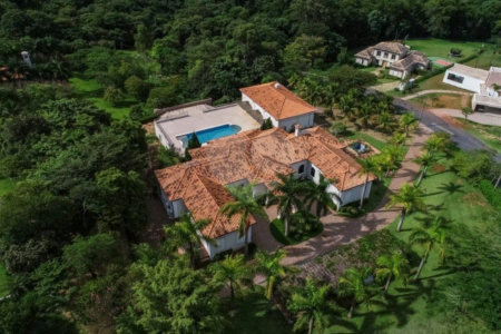 Casa à venda com 3 suítes no condomínio Fazenda Vila Real, Itu - SP