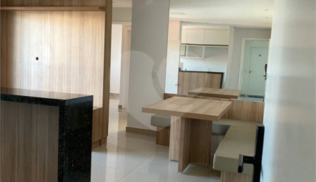 Apartamento à venda com 2 quartos, sendo 1 suíte,  em Aparecidinha, Sorocaba, SP