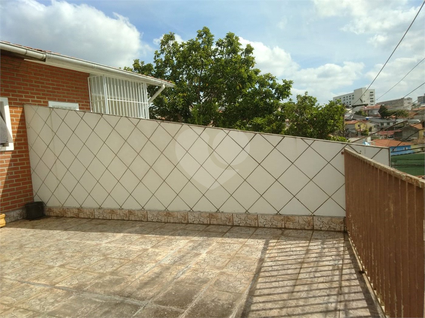 Sobrado à venda com 3 quartos, sendo 1 suíte, em Chora Menino, São Paulo, SP