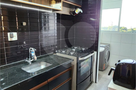 Apartamento à venda com 2 quartos, sendo 1 suíte, em Vila Praia, São Paulo, SP