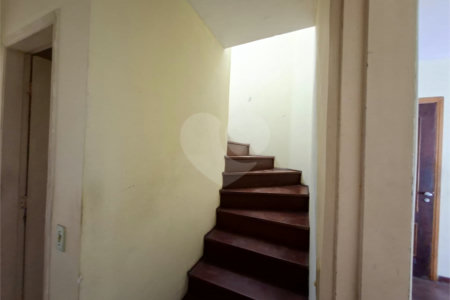 Sobrado à venda com 3 quartos, sendo 1 suíte,  em Jardim Esmeralda, São Paulo, SP