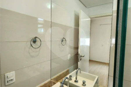 Apartamento à venda com 3 suítes em Santana, São Paulo, SP