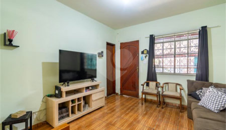 Sobrado à venda com 4 quartos, sendo 1 suíte,  em Brooklin, São Paulo, SP