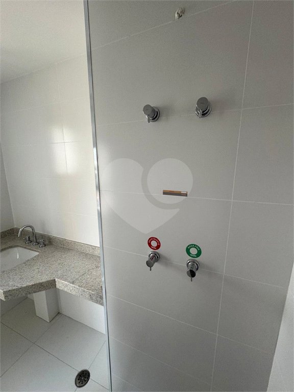 Apartamento à venda com 2 suítes em Jardim das Acácias, São Paulo, SP