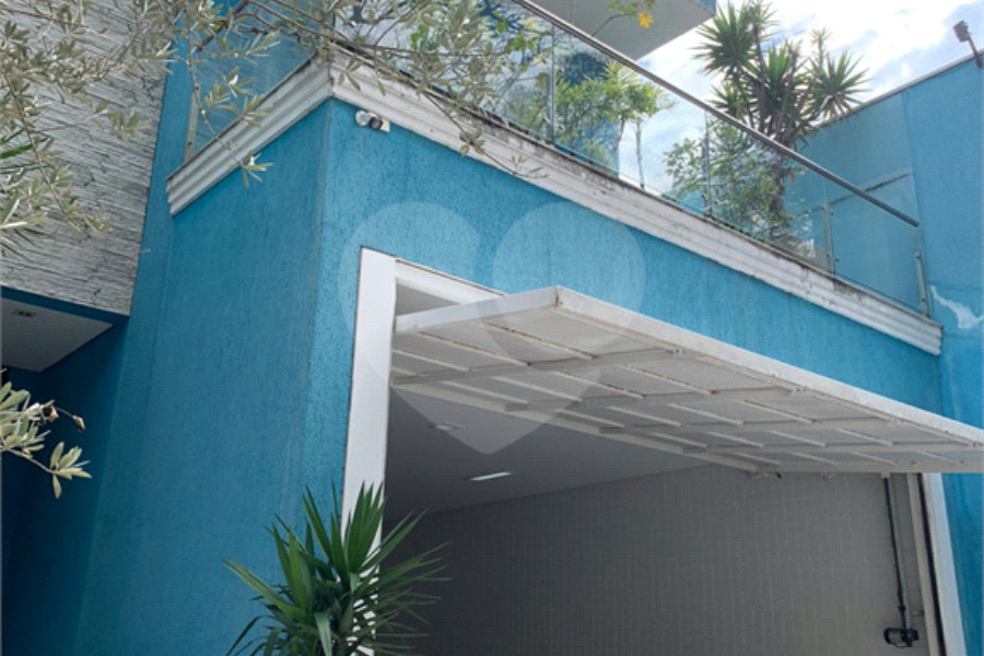 Casa à venda com 4 suítes em Santana, São Paulo, SP