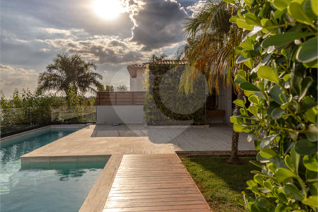 Terreno à venda com 4 suítes no condomínio Jardim Vila Paradiso, Indaiatuba - SP