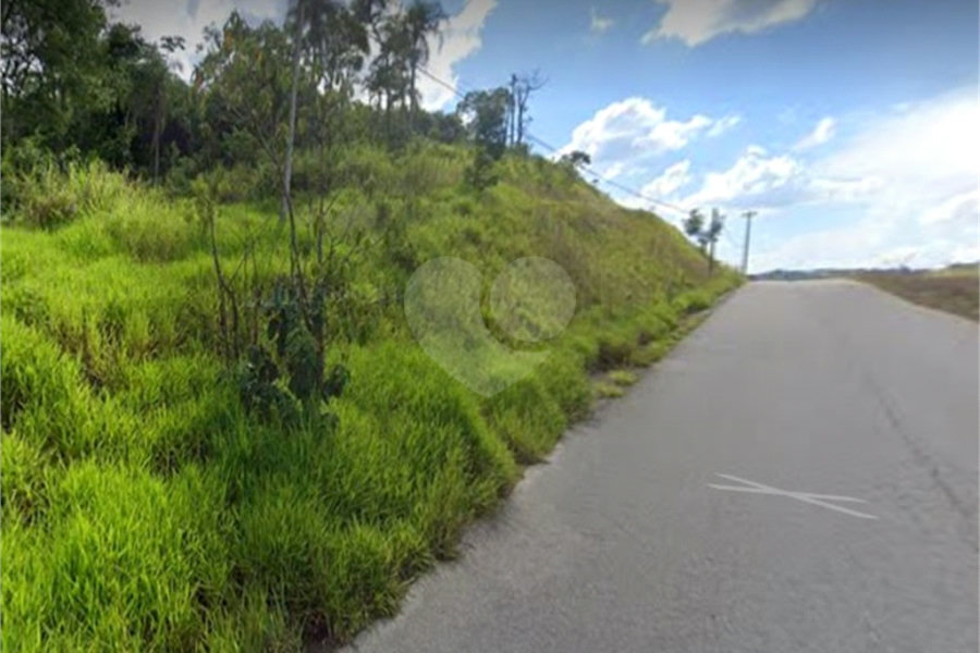 Terreno à venda em Calcárea, Caieiras, SP
