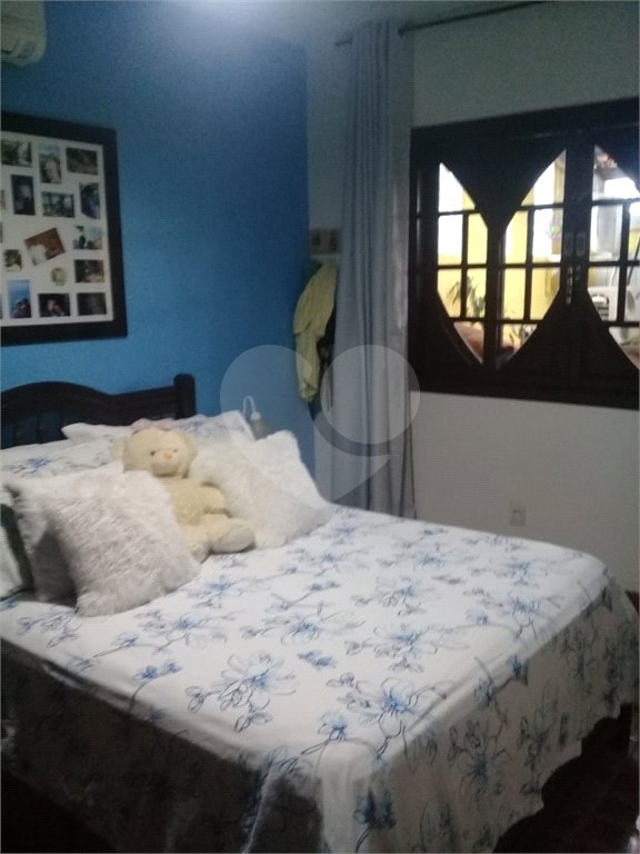 Casa Térrea à venda com 5 quartos, sendo 1 suíte, em Cosmos, Rio de Janeiro, RJ