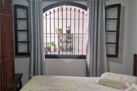 Casa à venda com 3 suítes, em Campo Grande, Rio de Janeiro, RJ
