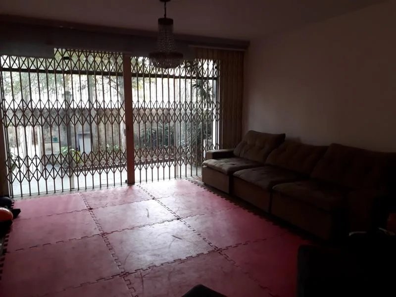 Sobrado à venda com 4 quartos em Brooklin Paulista, São Paulo, SP