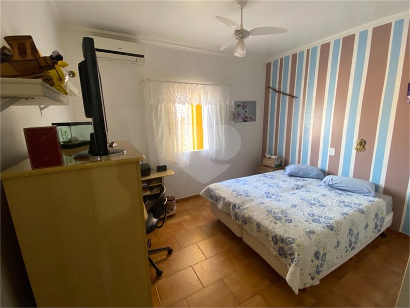 Casa à venda com 5 quartos, sendo 3 suítes, em Vila Almeida, Indaiatuba, SP