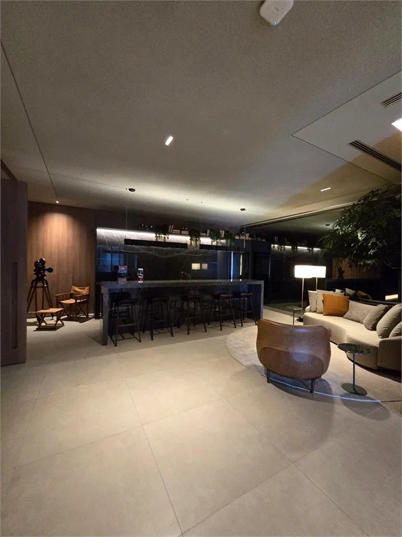 Apartamento à venda com 2 suítes em Jardim Morumbi, São Paulo, SP