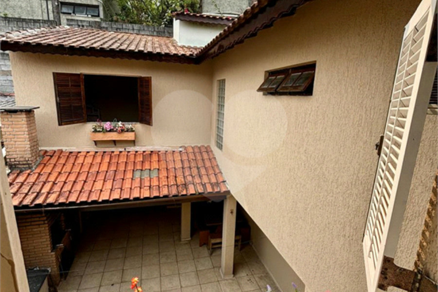 Sobrado à venda com 3 quartos, sendo 1 suíte, em Vila Albertina, São Paulo, SP