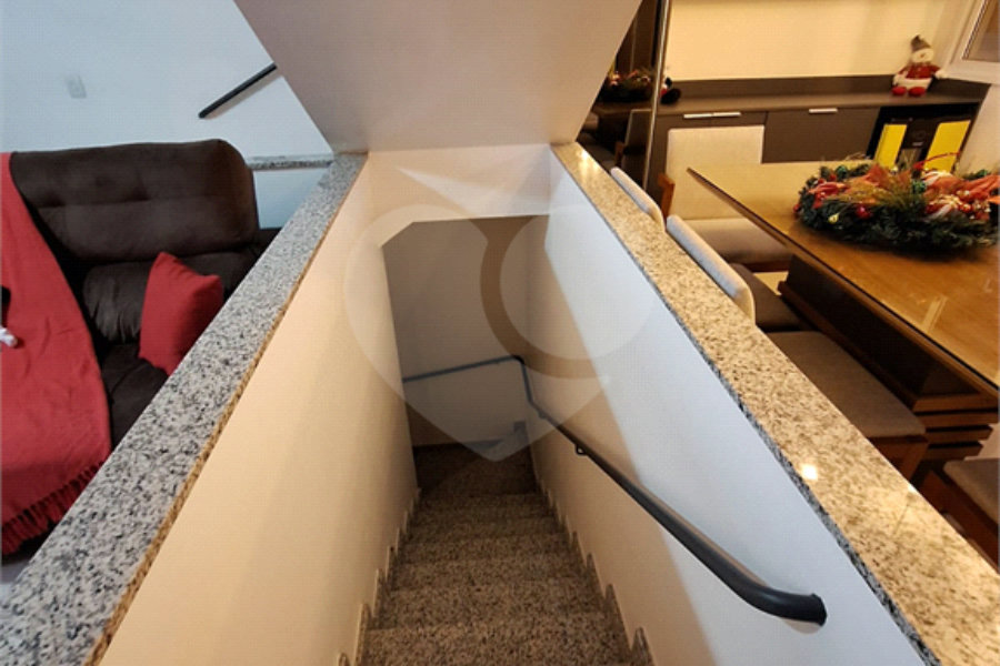 Casa à venda com 3 quartos, sendo 1 suíte, no condomínio Res San Raphael, São Paulo - SP