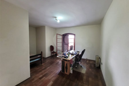 Casa à venda com 3 quartos, sendo 1 suíte, em Parque da Lapa, São Paulo, SP