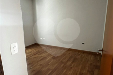 Apartamento para alugar com 3 quartos, sendo 1 suíte, em Atibaia Jardim, Atibaia, SP