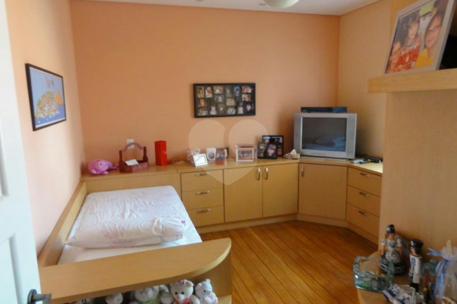 Sobrado à venda com 3 quartos, sendo 1 suíte, em Jardim São Paulo(zona Norte), São Paulo, SP