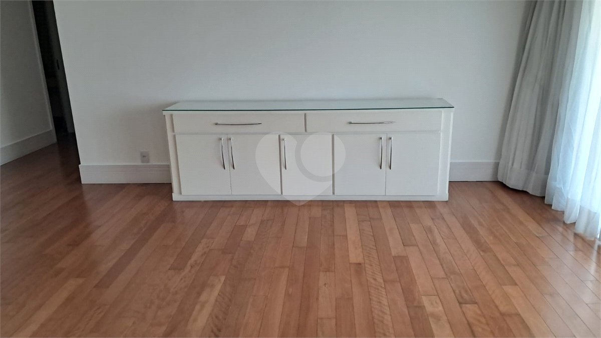 Apartamento para alugar com 4 suítes em Chácara Flora, São Paulo, SP