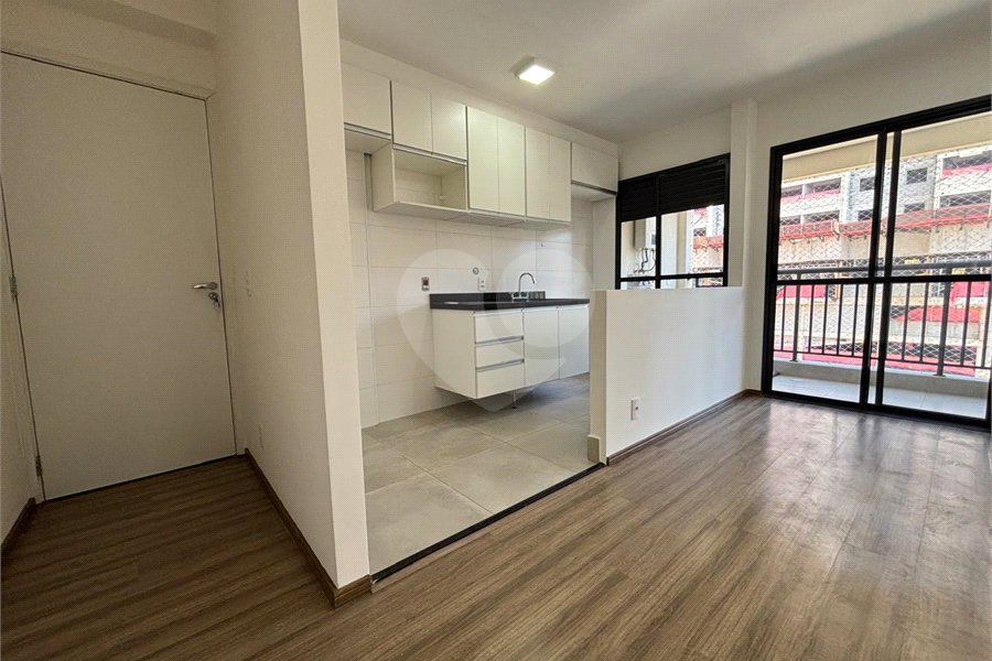 Apartamento para alugar com 2 quartos, sendo 1 suíte, em Parada Inglesa, São Paulo, SP