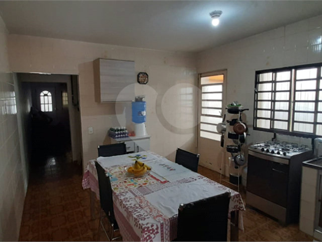 Sobrado à venda com 4 quartos em Santana, São Paulo, SP