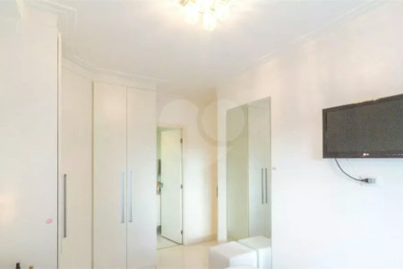 Apartamento à venda com 2 quartos, sendo 1 suíte,  em Santana, São Paulo, SP