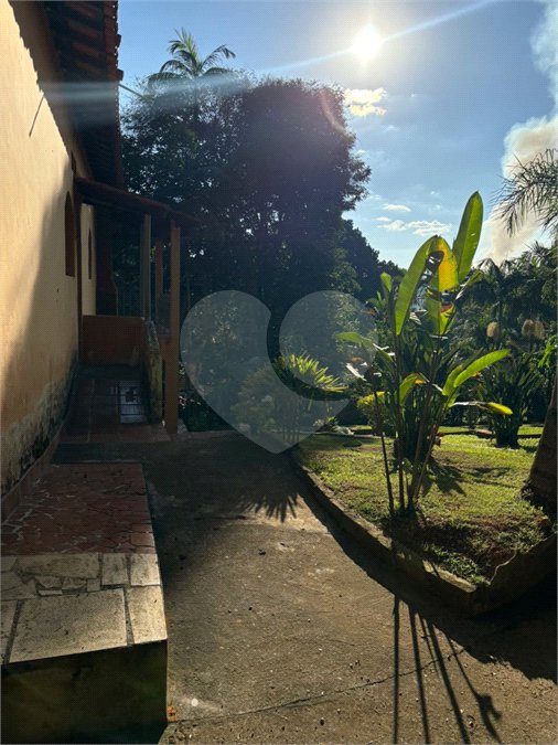Sítio à venda com 5 quartos, sendo 1 suíte,  em Mirante do Arujá, Arujá, SP