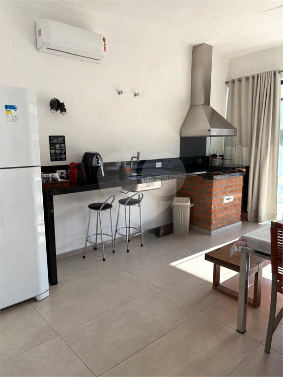 Casa à venda com 4 quartos, sendo 1 suíte, no condomínio Lagos D Icaraí, Salto - SP