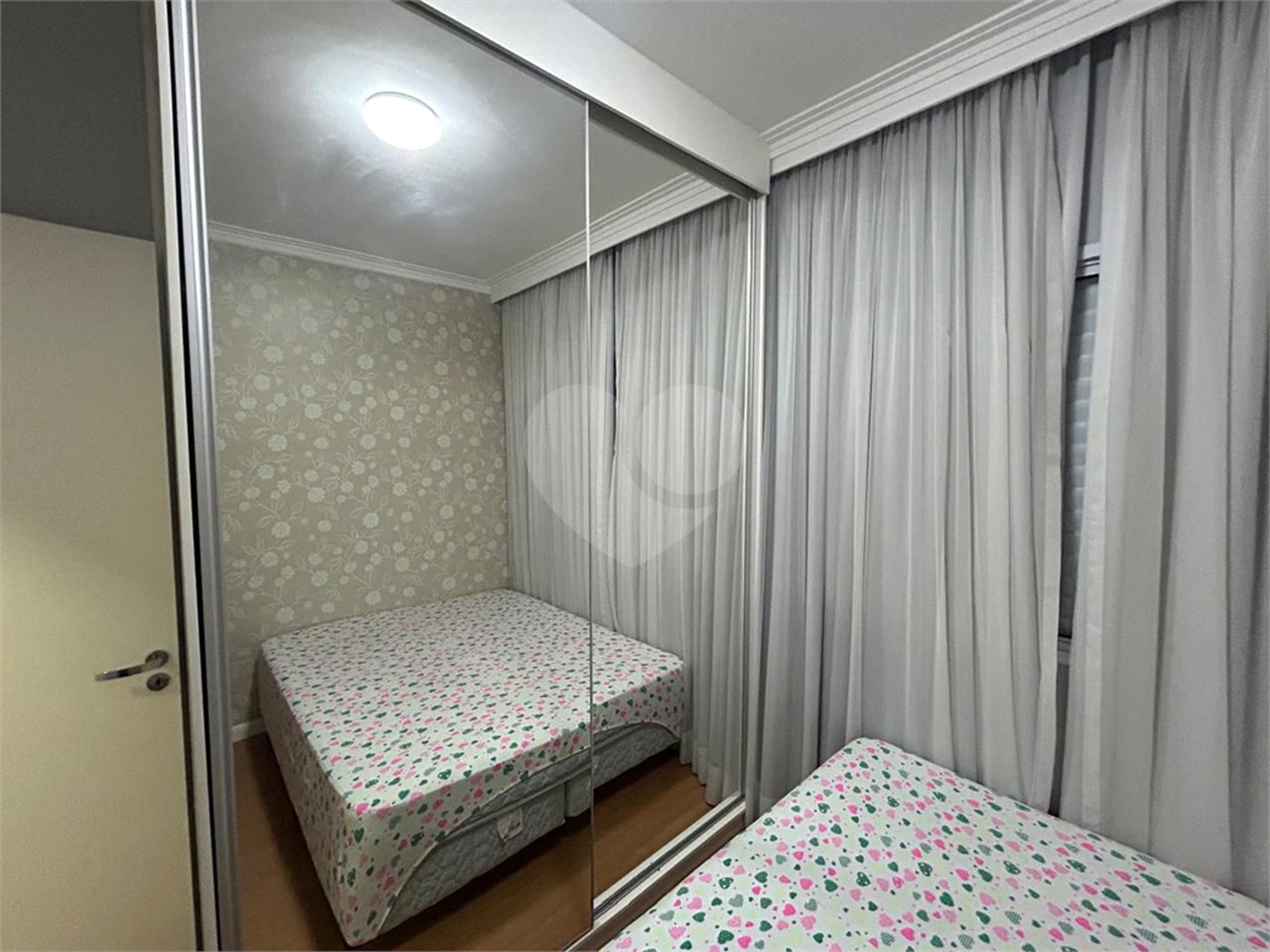 Apartamento à venda com 2 quartos em Vossoroca, Votorantim, SP