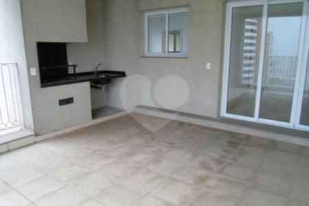 Apartamento à venda com 4 suítes em Panamby, São Paulo, SP