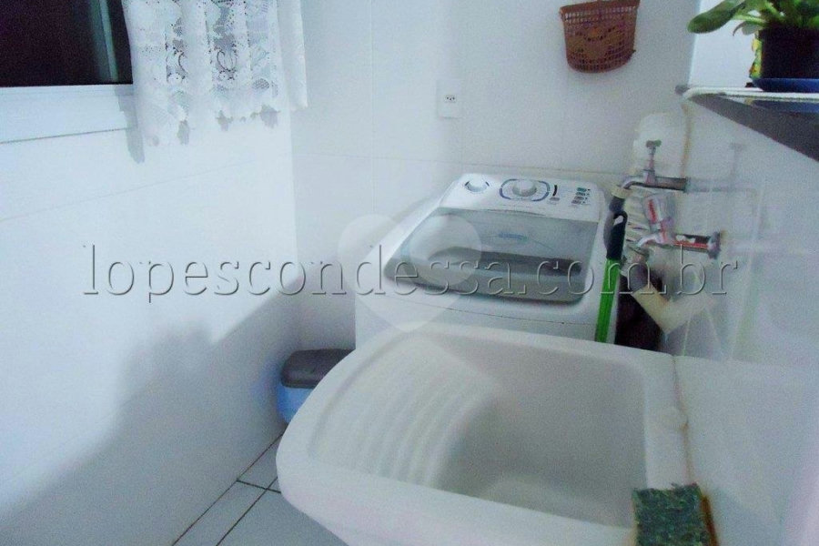 Apartamento à venda com 2 quartos, sendo 1 suíte, em Campo Aviação, Praia Grande, SP